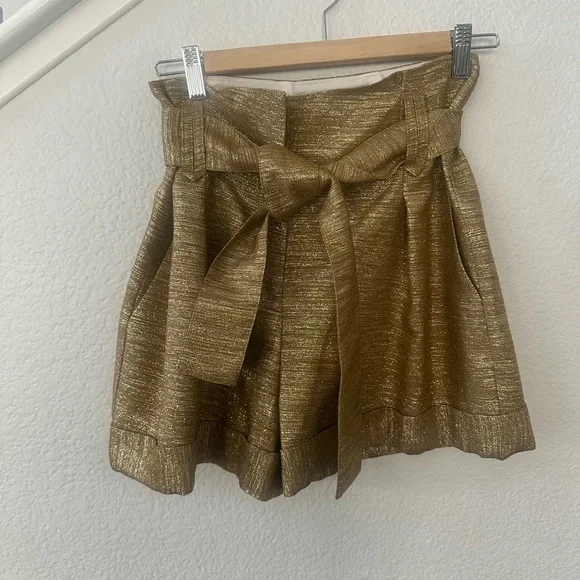 Sézane Rome shorts metallic gold size 4 - Picture 4 of 8